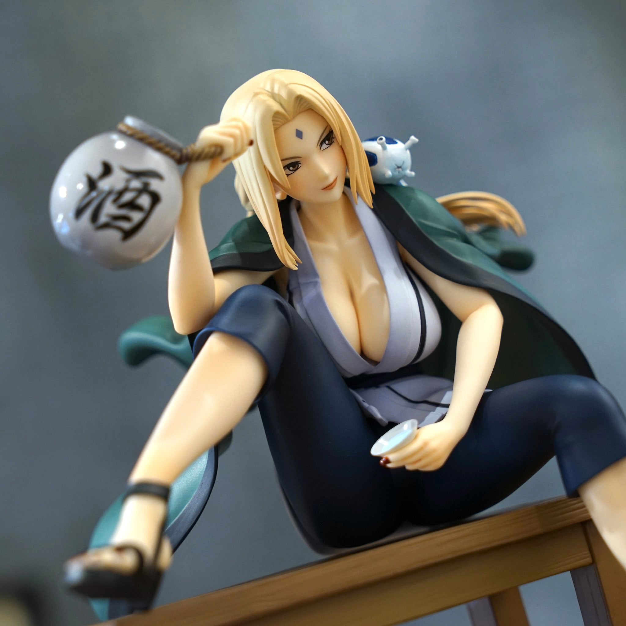 NARUTO Shippuden - NARUTO Gals Tsunade Ver.2 Figure by MegaHouse (Wave 1) - PokeBox USA
