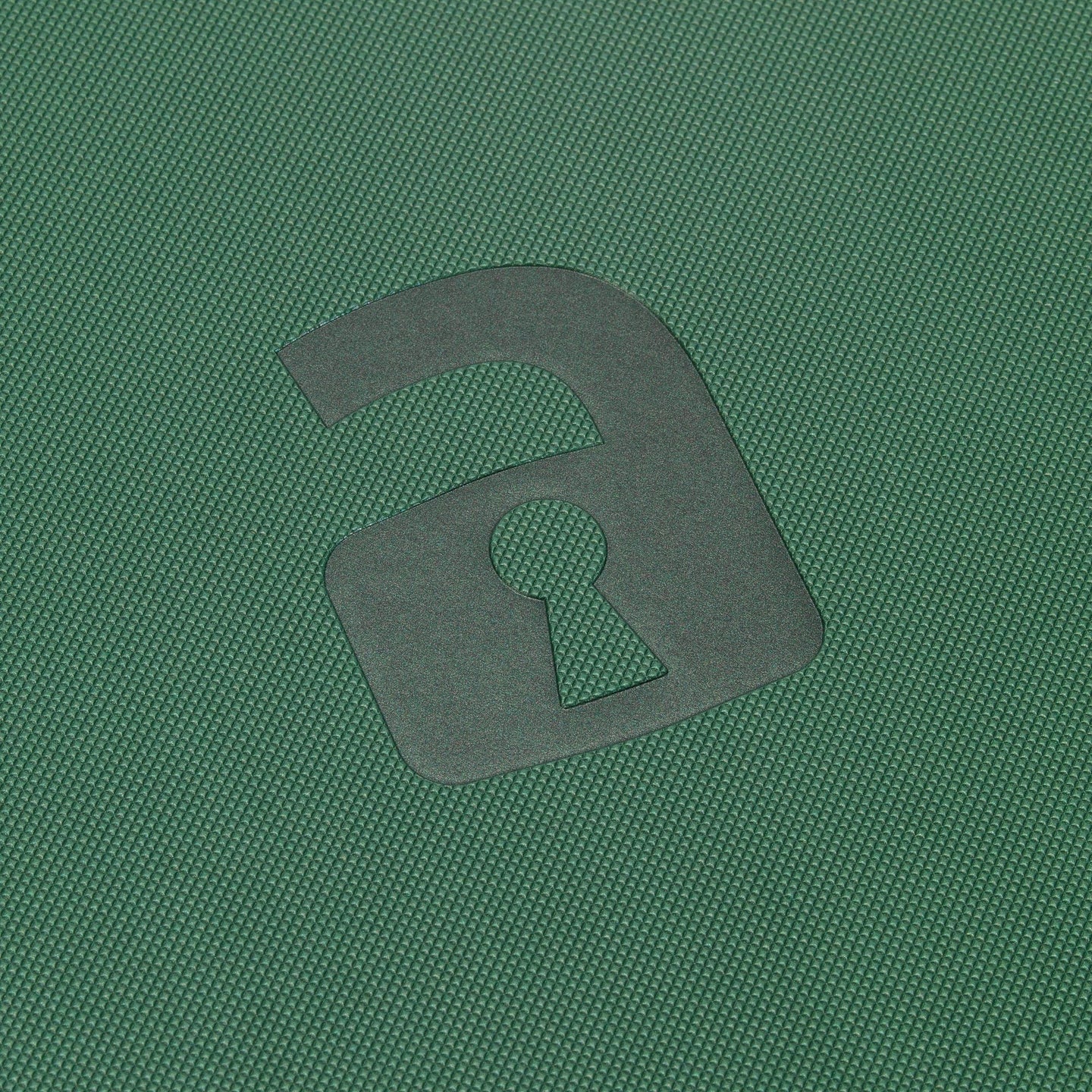 Vaultx - 12-Pocket Exo-Tec® Zip Binder - Metallic Green