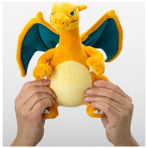 Charizard - Pokémon Centre Flapping Plush